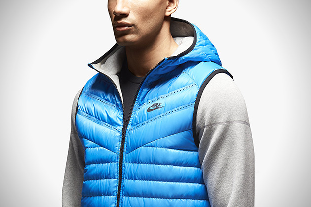 Nike Tech Fleece Aeroloft Windrunner 5 Urban Runners