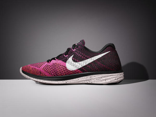 SP15_BSTY_RN_Flyknit_Lunar3_698182-002_Hero_079.jpeg_native_600