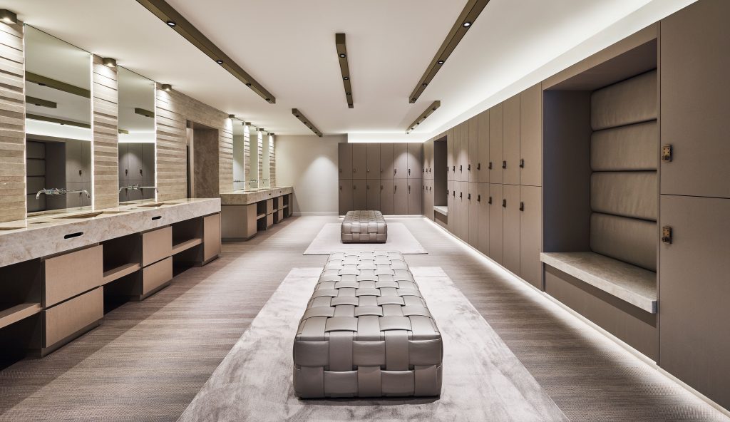 Saints & Stars Brand new premium gym in Amsterdam Urban Runners