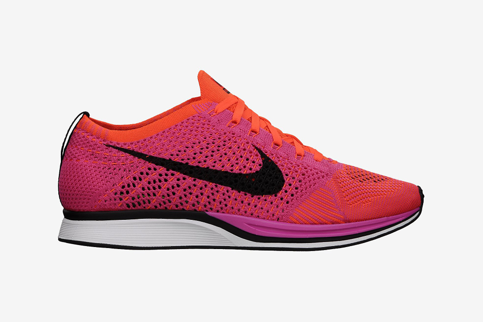 nike-summer-2014-flyknit-racer-2-01-960x640